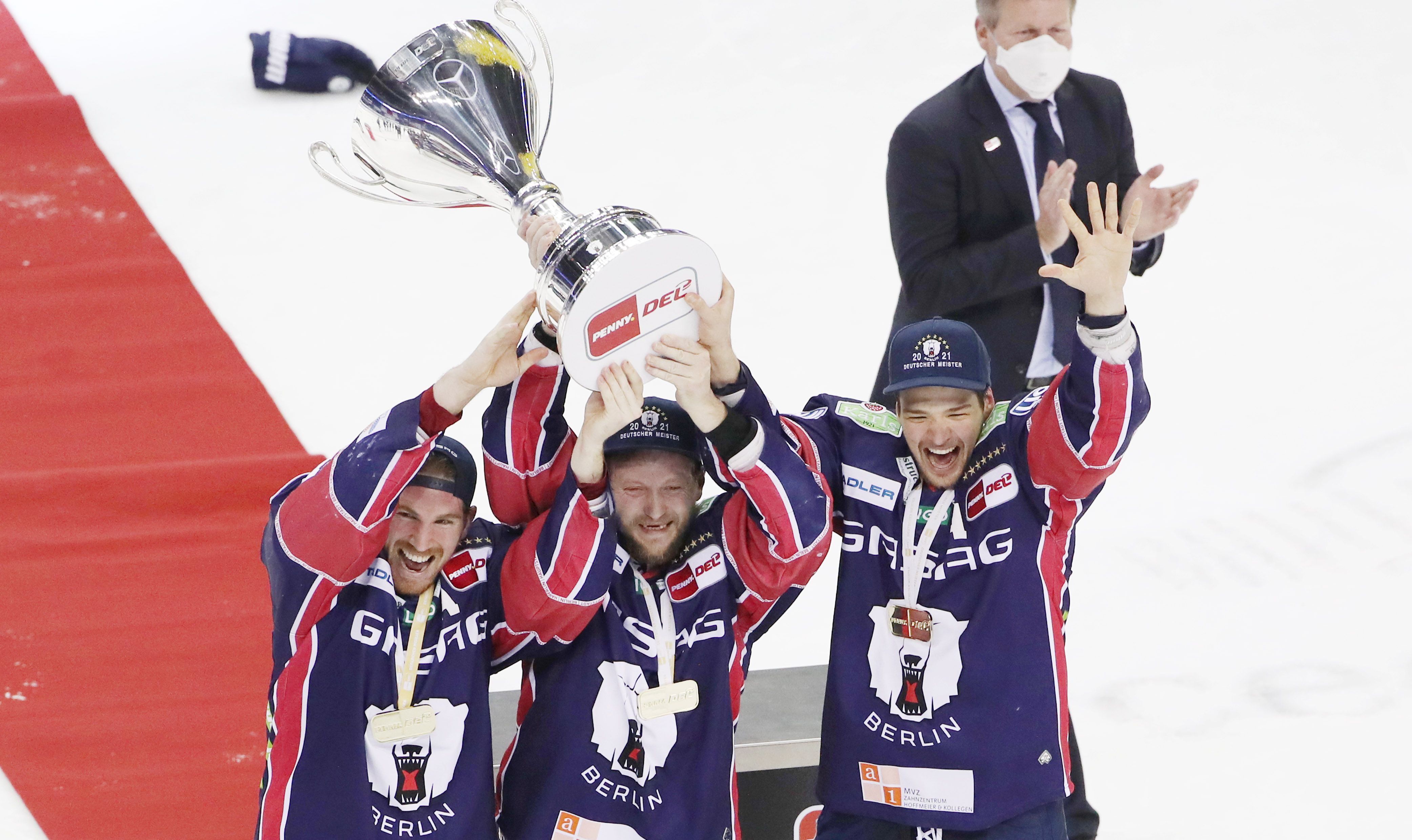 Die Eisbären Berlin sind wieder alleiniger DELRekordmeister