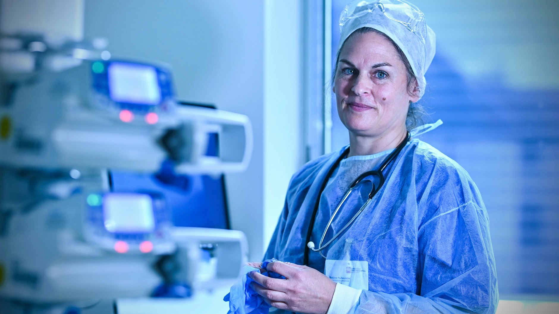 Sabine Schroeder ist nach 14 Jahren in ihren alten Beruf als Intensivschwester zurückgekehrt. Sie arbeitet im Caritas-Klinikum Maria Heimsuchung.