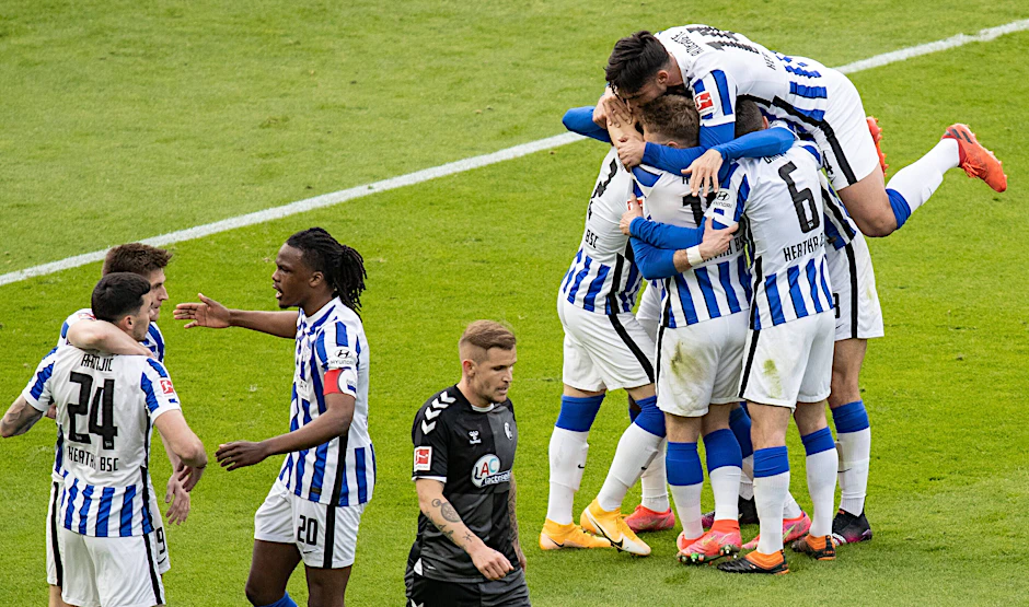 So eine Hertha-Jubeltraube gegen Bielefeld wäre ein Riesenschritt Richtung Klassenerhalt.