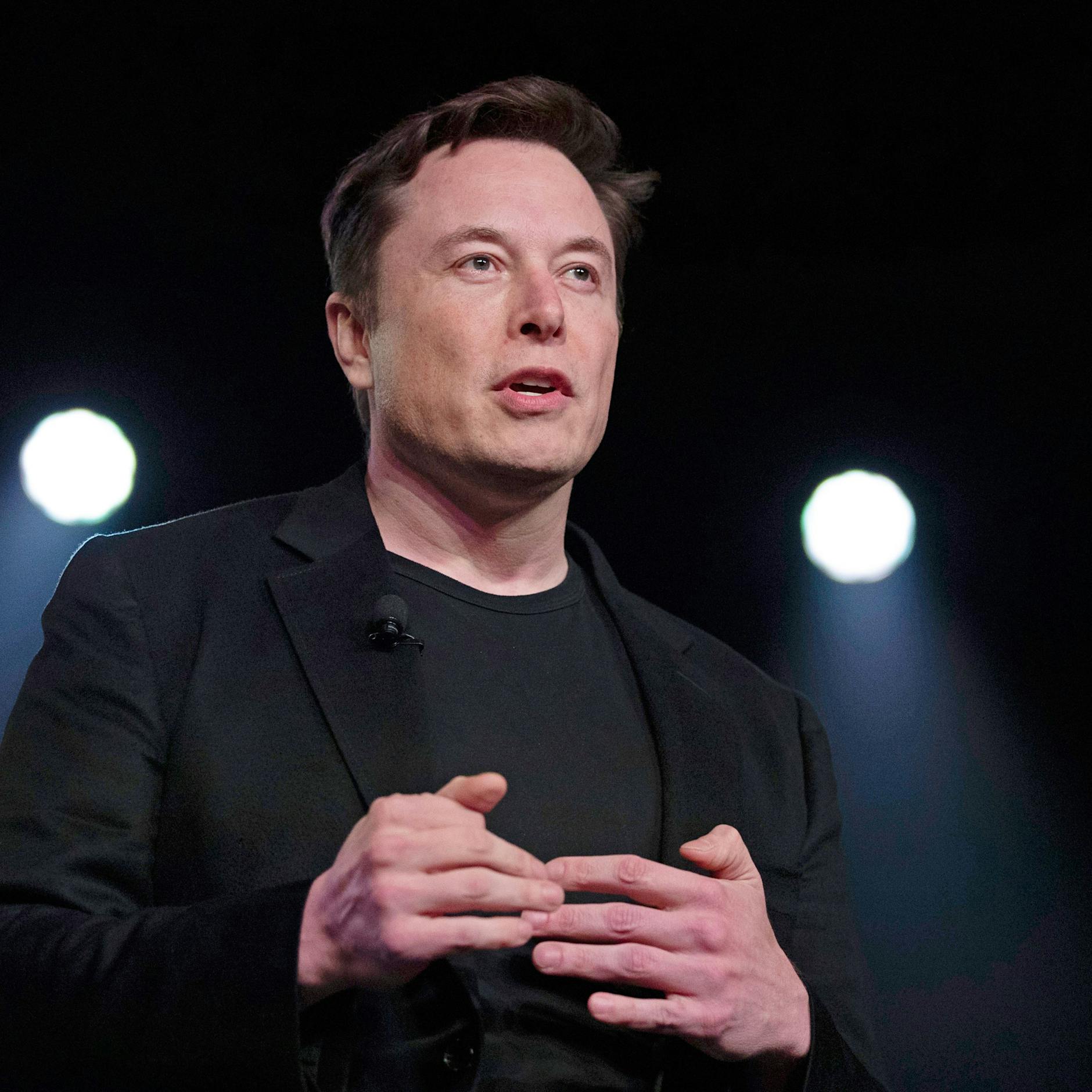 Tesla gesteht: Elon Musk hat bei seinem Autopiloten übertrieben