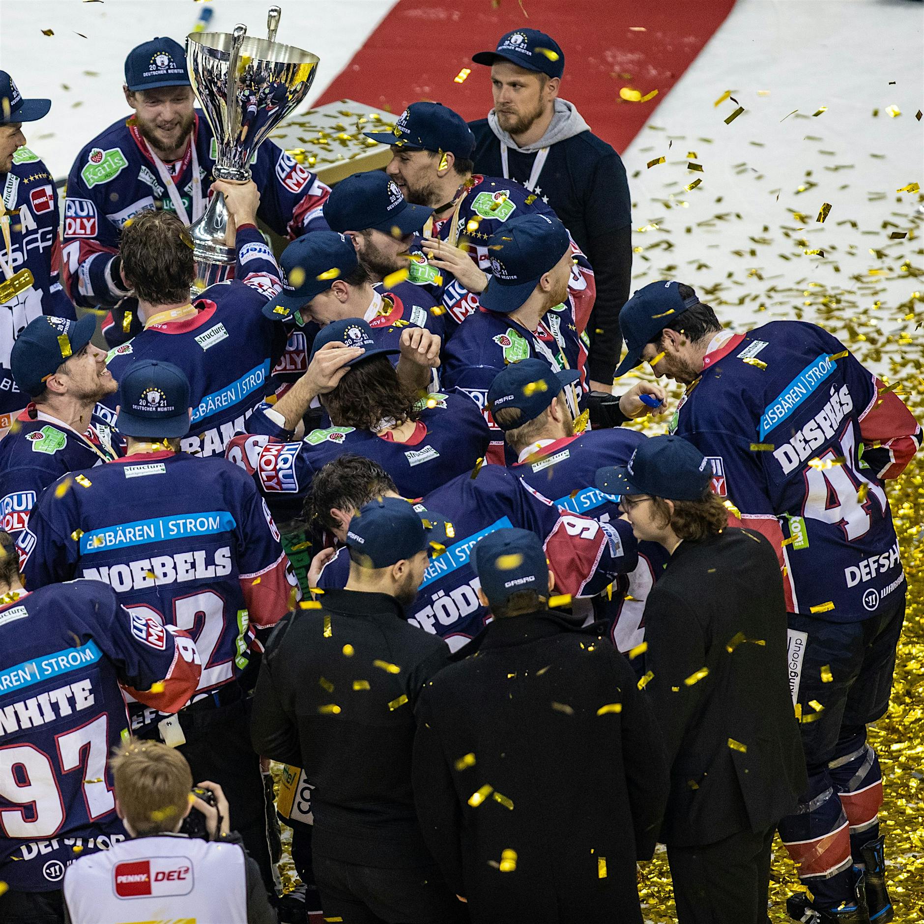 Meister in Coronazeiten: Der achte Titel der Eisbären hat neue Maßstäbe gesetzt