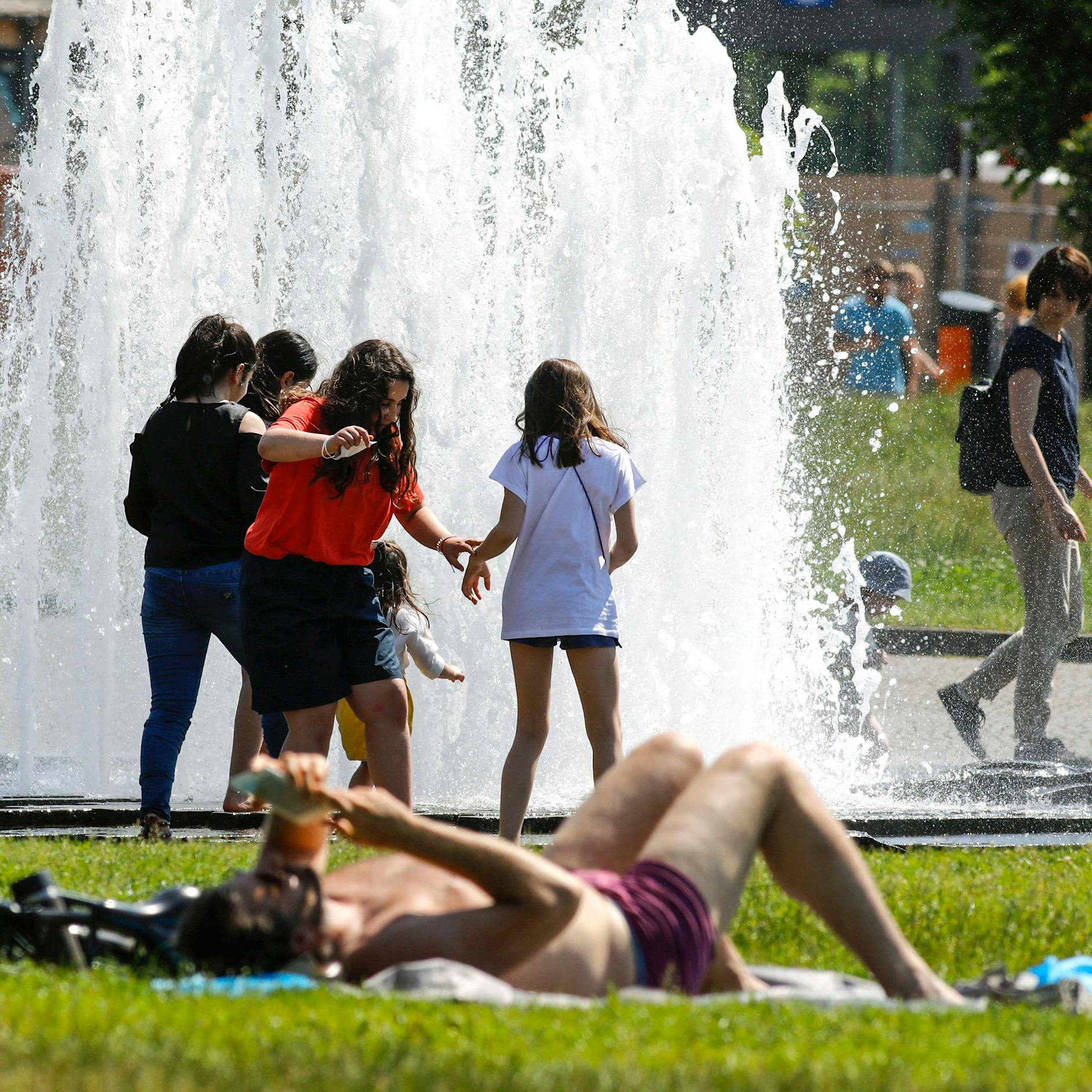 Mega-Hitzewelle! Schafft es die 40 Grad heiße Sahara-Luft nach Berlin?