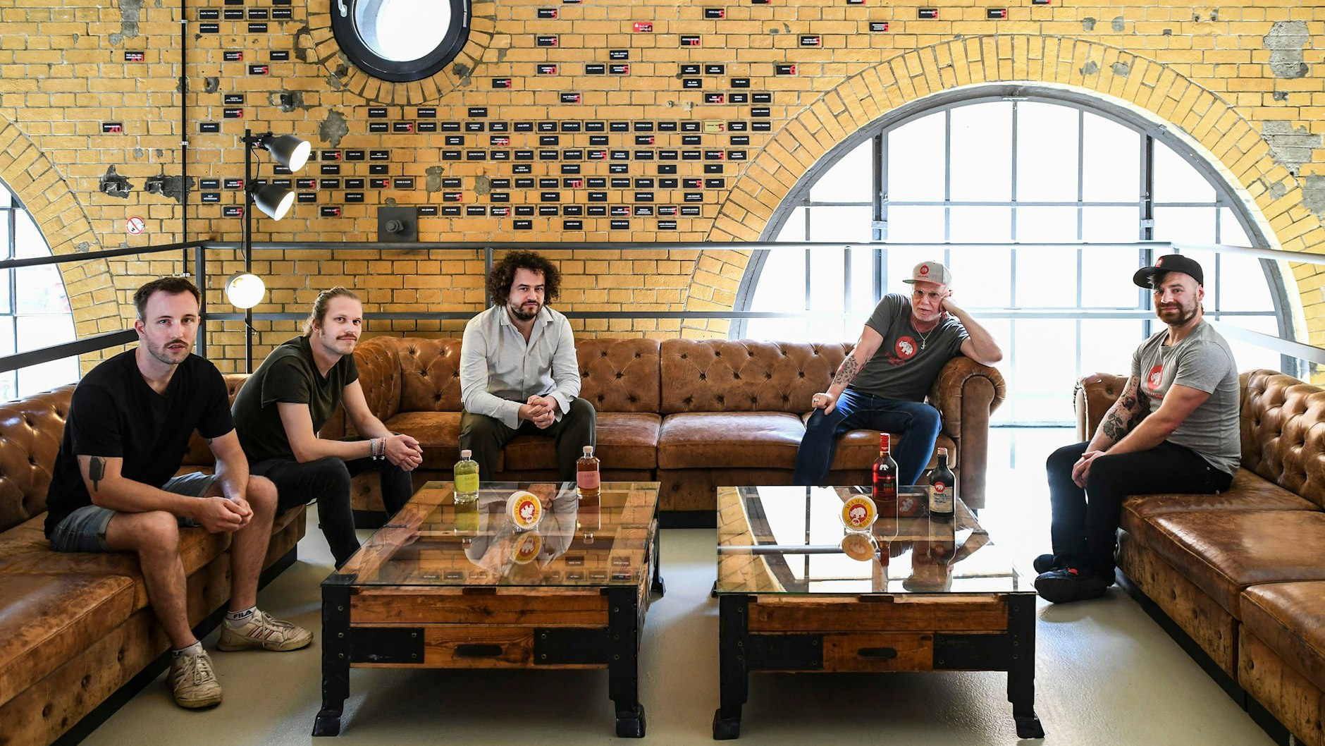 Milan Esser, Alexander Meister, Nicolas van de Sandt von Easip und Tom Inden-Lohmar und Danny Krüger von Mampe.<br>