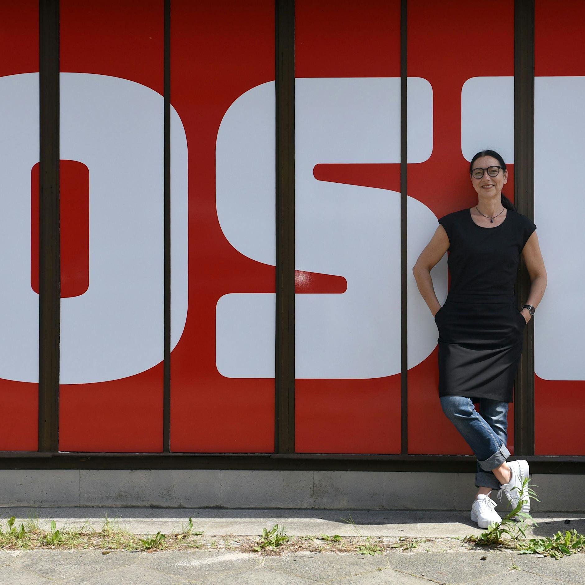 Berlins Ost-Bühne ist gerettet: Wie eine Theater-Chefin sich durch zwei Lockdowns kämpfte