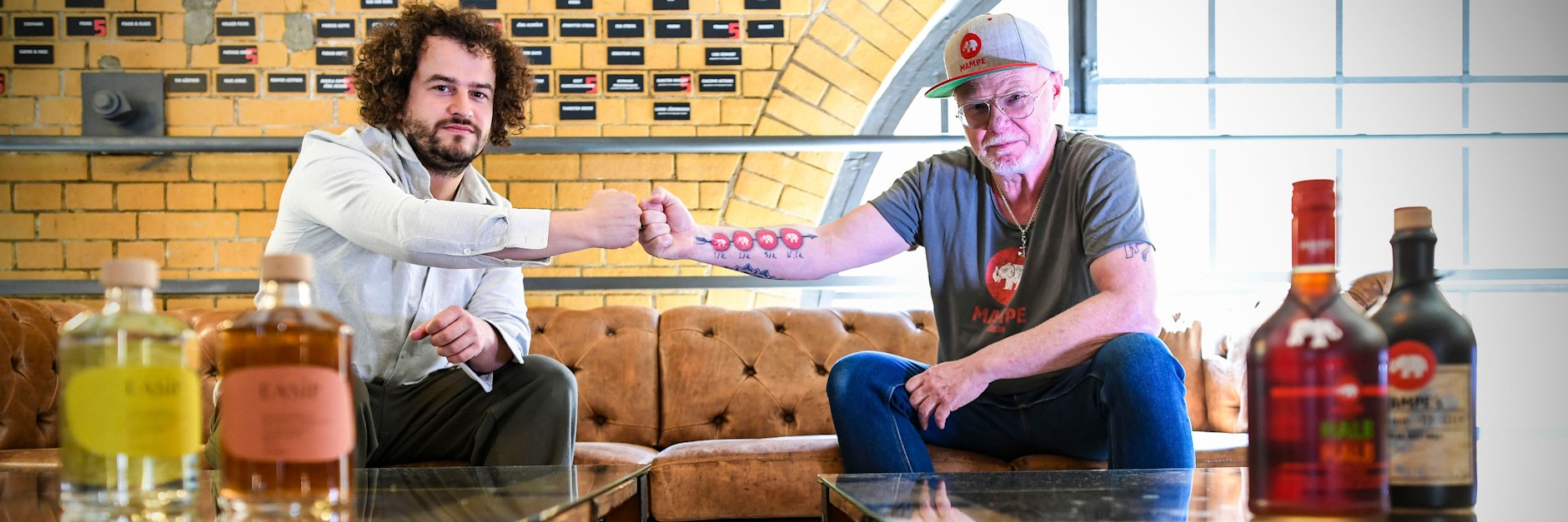 Nicolas van de Sandt von Easip und Tom Inden-Lohmar von Mampe im Gespräch.<br>