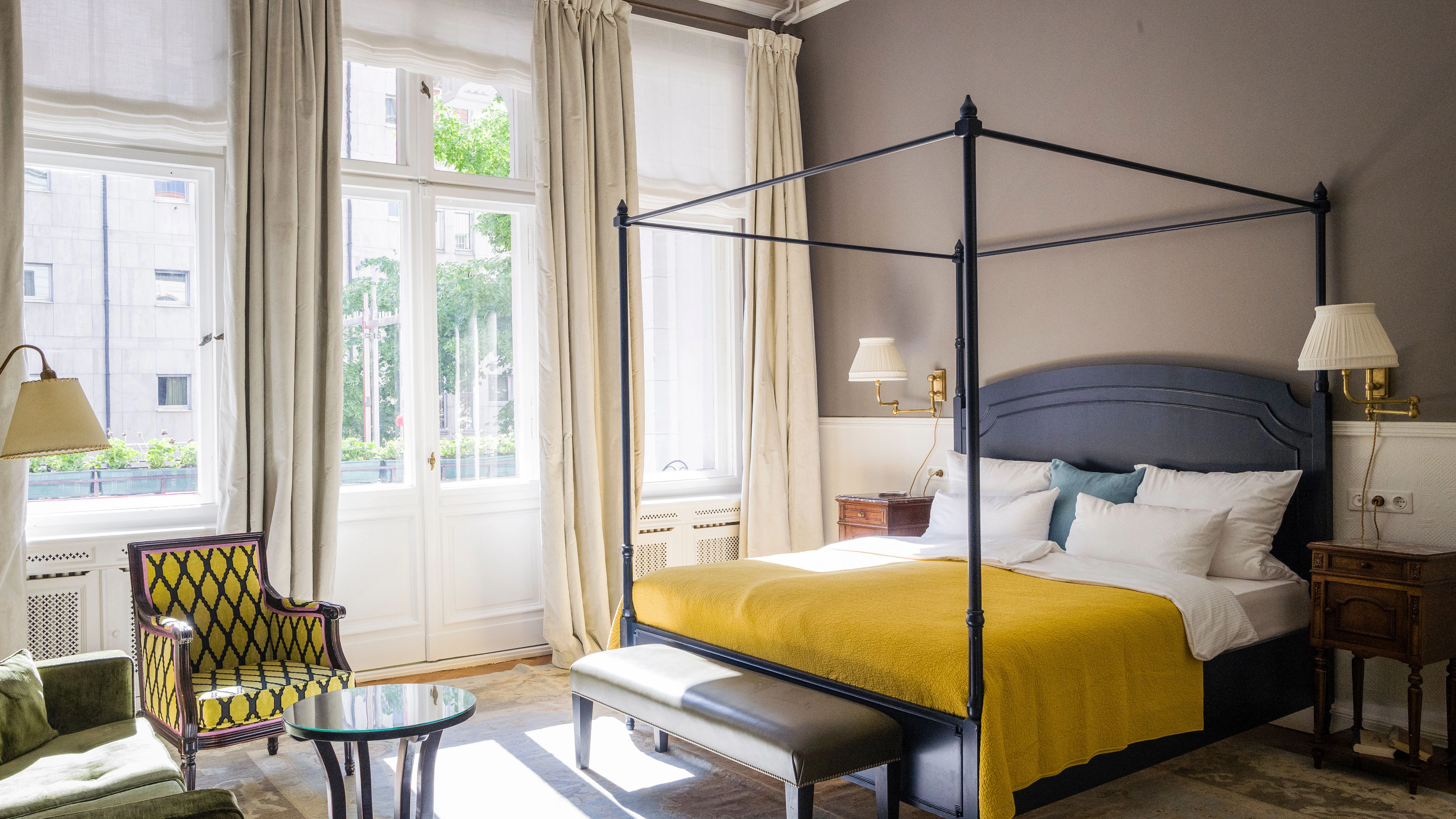 Atmosphärischer Mix: Zu-Gast-bei-Berliner-Freunden trifft Boutique-Hotel.