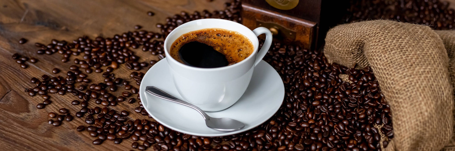 Drei bis vier Tassen Kaffee am Tag können sich positiv auf die Gesundheit auswirken.