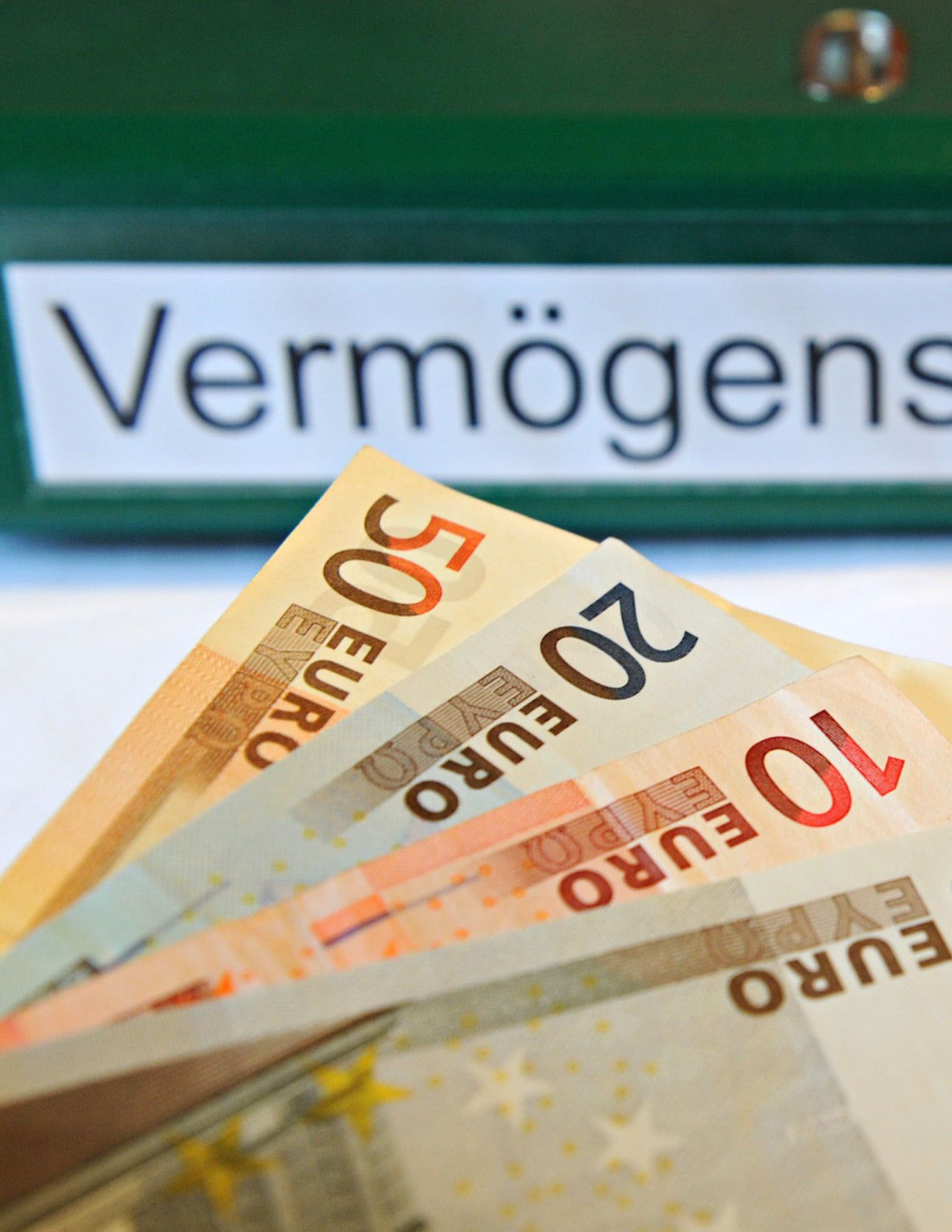 Millionäre Fordern Höhere Versteuerung Von Vermögen