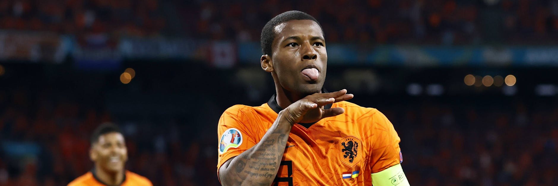 Hollands Georginio Wijnaldum feiert den Führungstreffer gegen die Ukraine. 