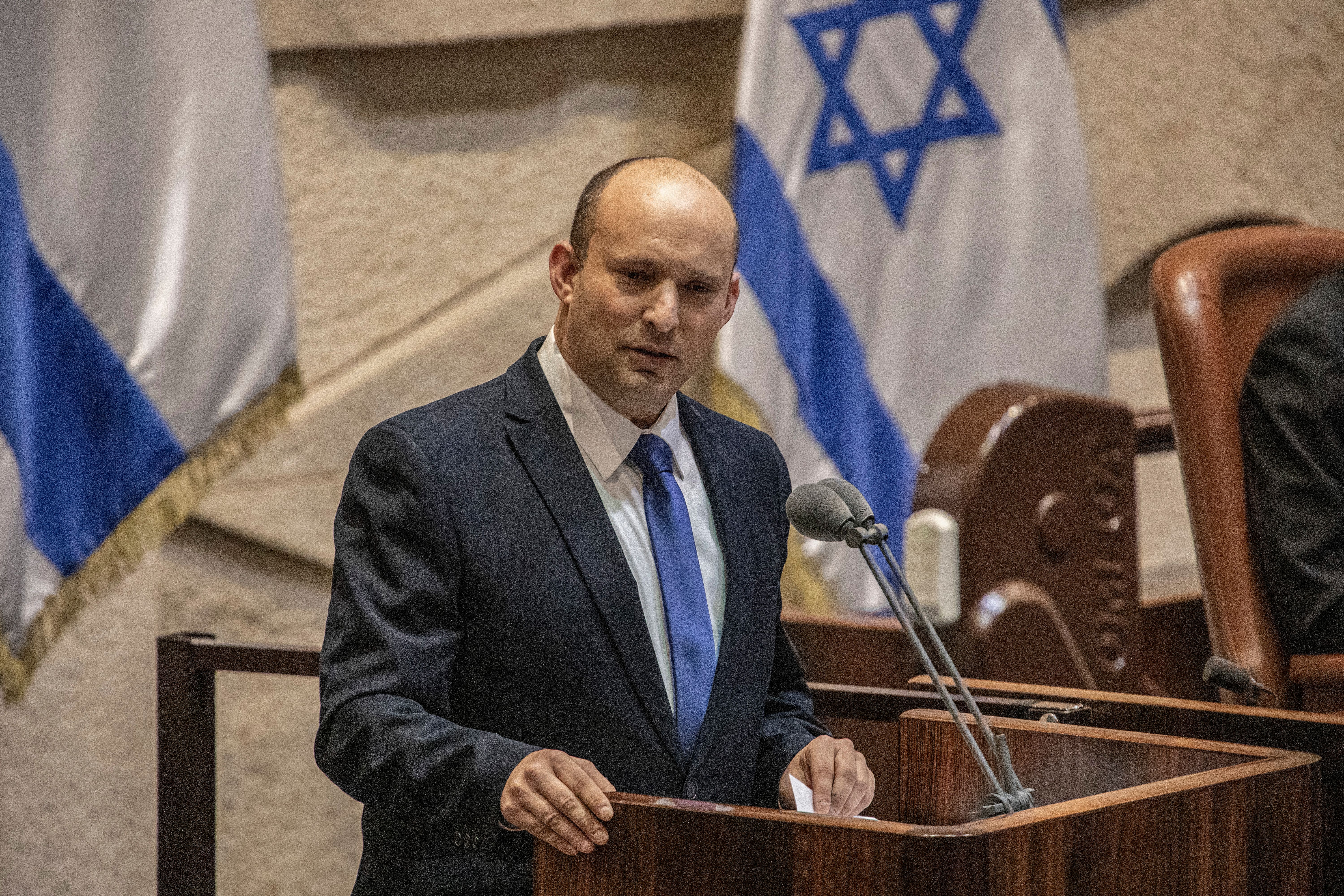 Mehrheit Im Parlament Für Israels Neue Regierung Unter Naftali Bennett