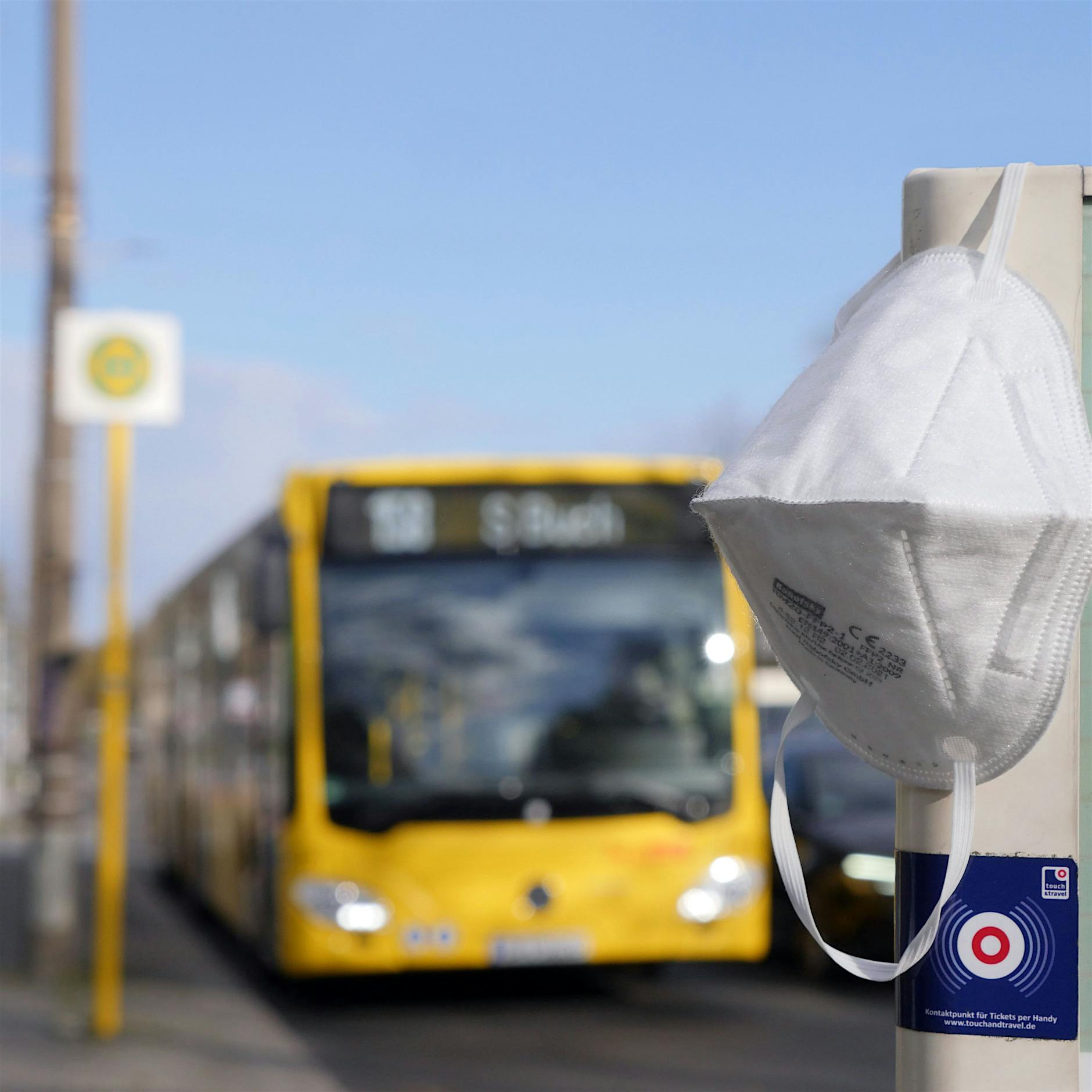 Die Inzidenzwerte fallen: Macht Berlin Schluss mit der Maskenpflicht?