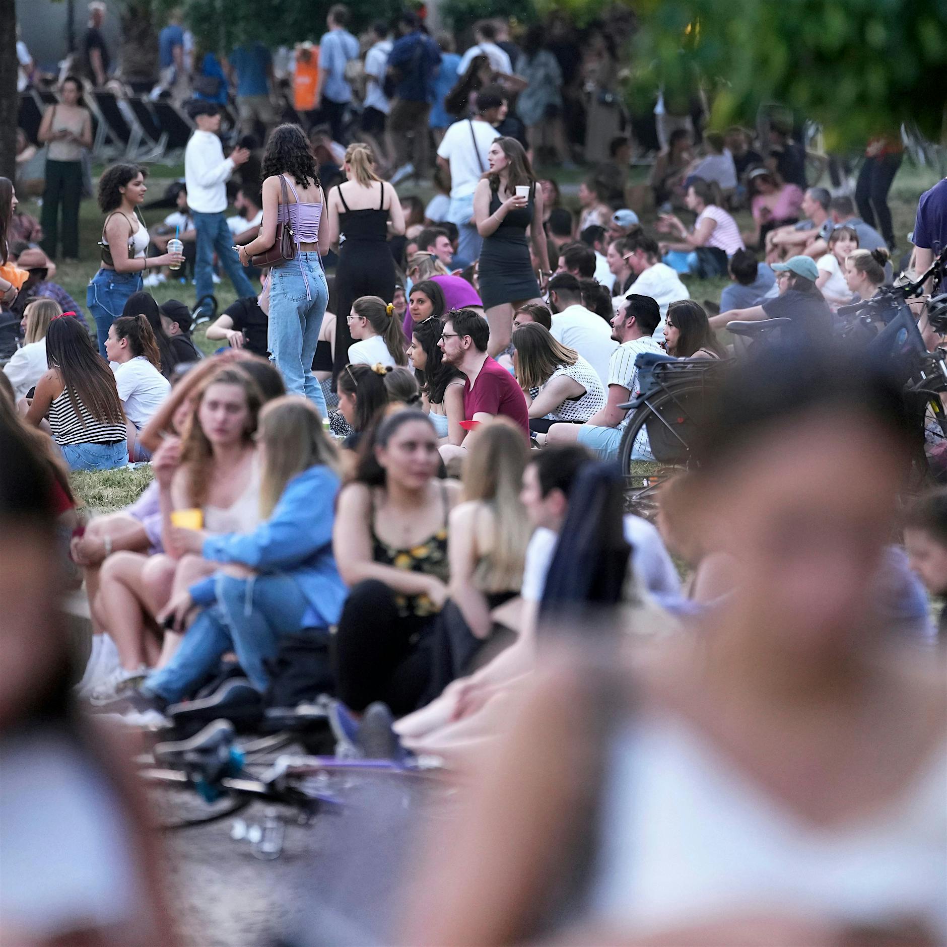 Corona in Berlin: Inzidenz weiter auf 15,4 – Lockerungen kommen