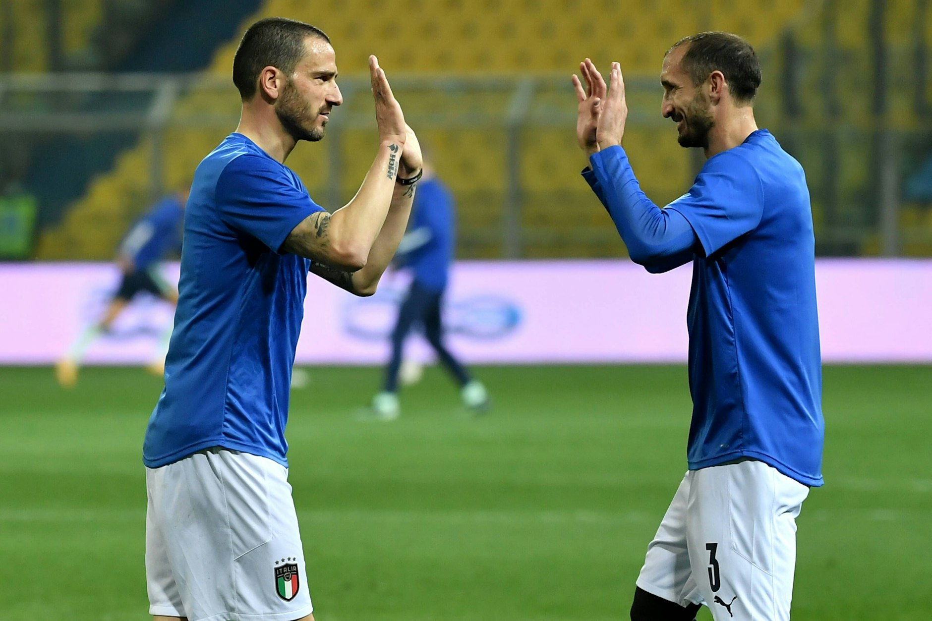 Im Verein und im Nationalteam seit Jahren gemeinsam im Einsatz: Leonardo Bonucci (l.) und Giorgio Chiellini.