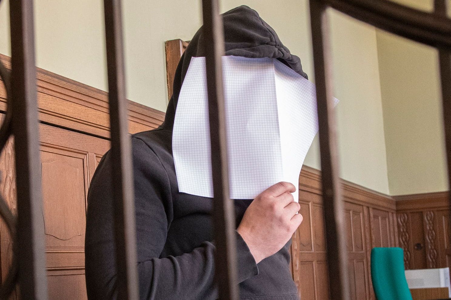 Tomasz S. steht wegen Mordes vor Gericht. Er soll seiner kleinen Tochter die Kehle durchgeschnitten haben. 