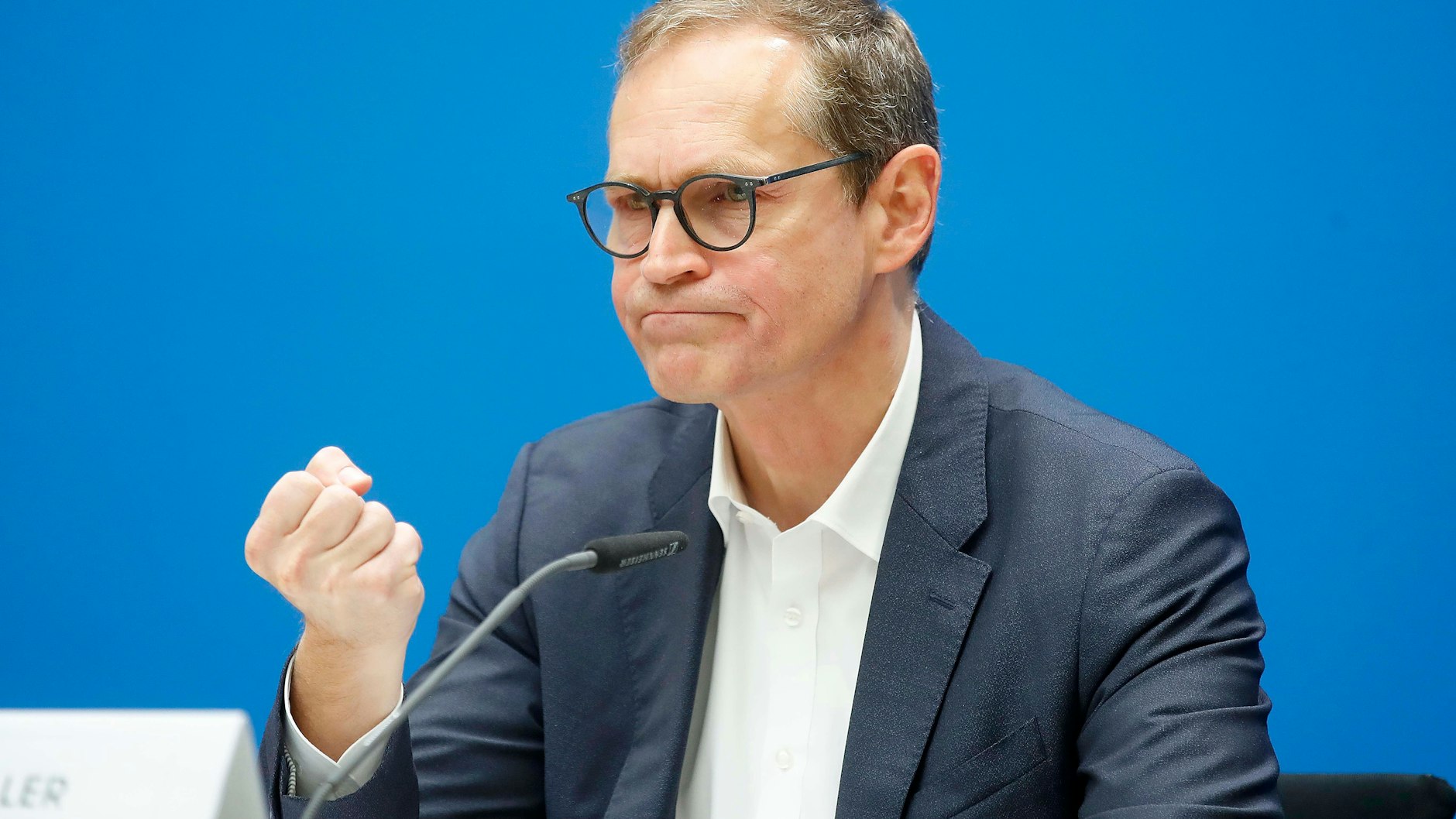 Der Regierende Michael Müller setzt weiter auf die Kraft der Impfzentren.