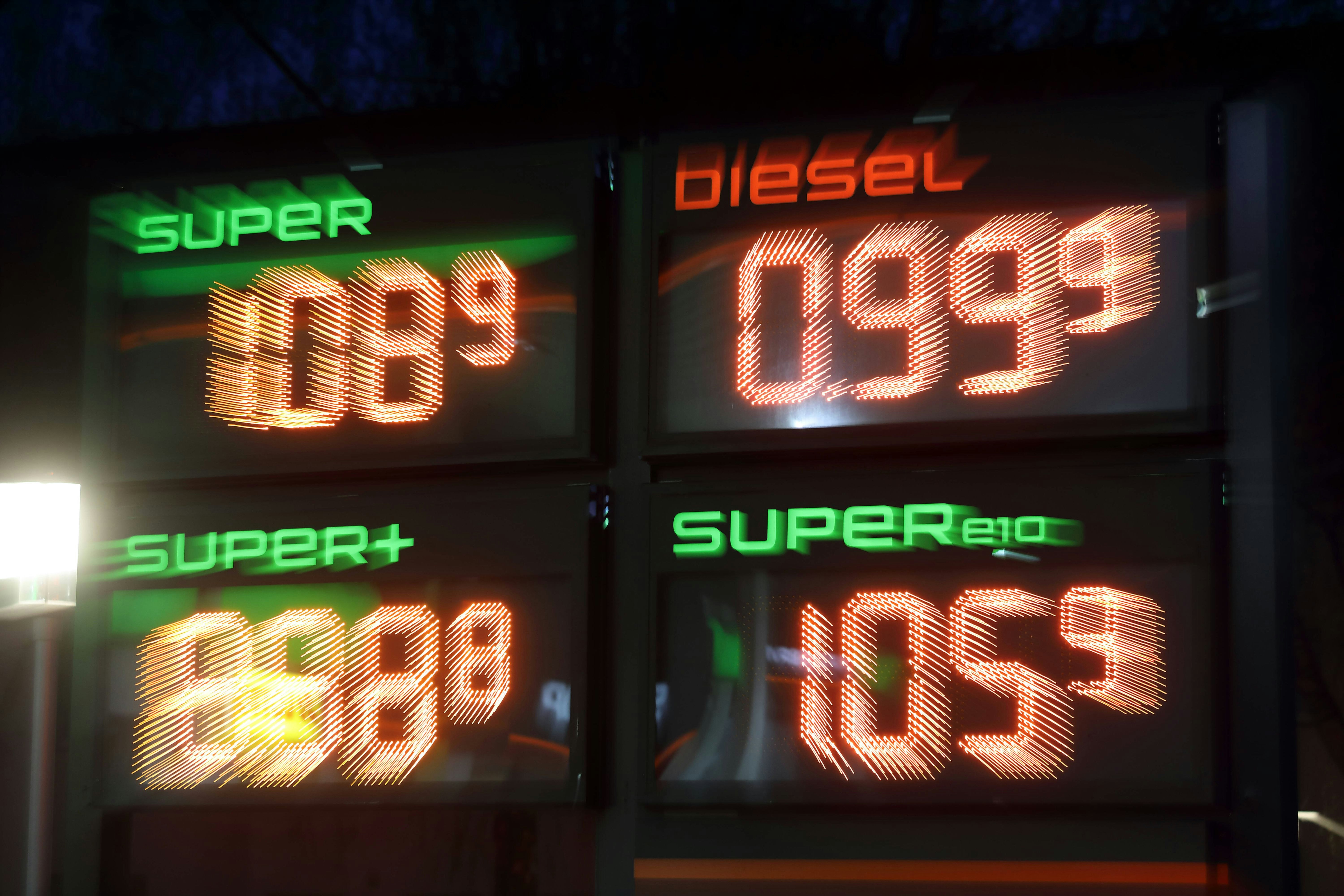 Teuer, noch teurer, 2021: Die Inflation ist wieder da - Vimarsana News