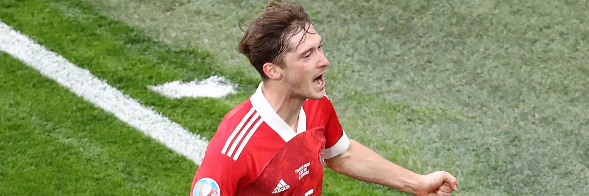 Jubel über das Tor des Tages: Alexei Mirantschuk feiert den Siegtreffer gegen die Finnen.