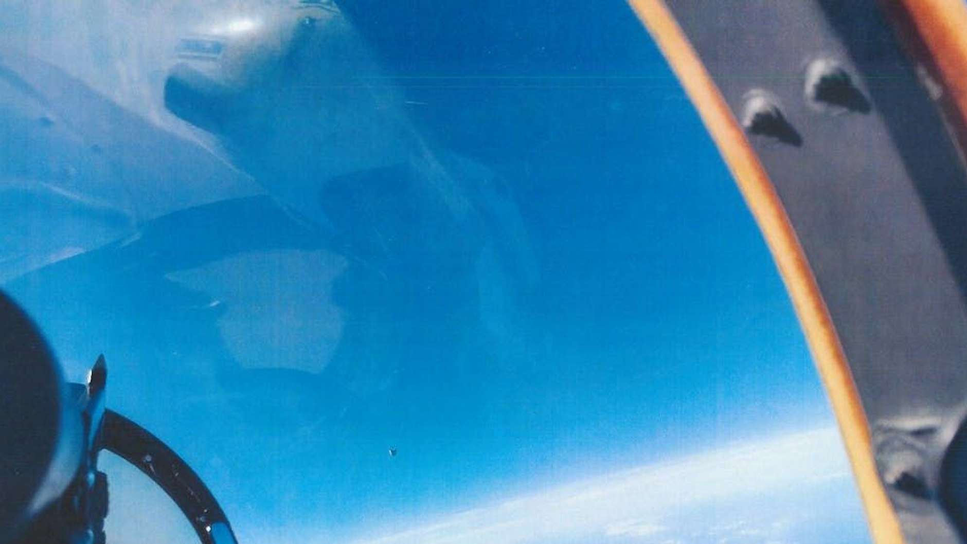 Ein weiteres&nbsp; unidentifizierbares Luftphänomen.&nbsp;