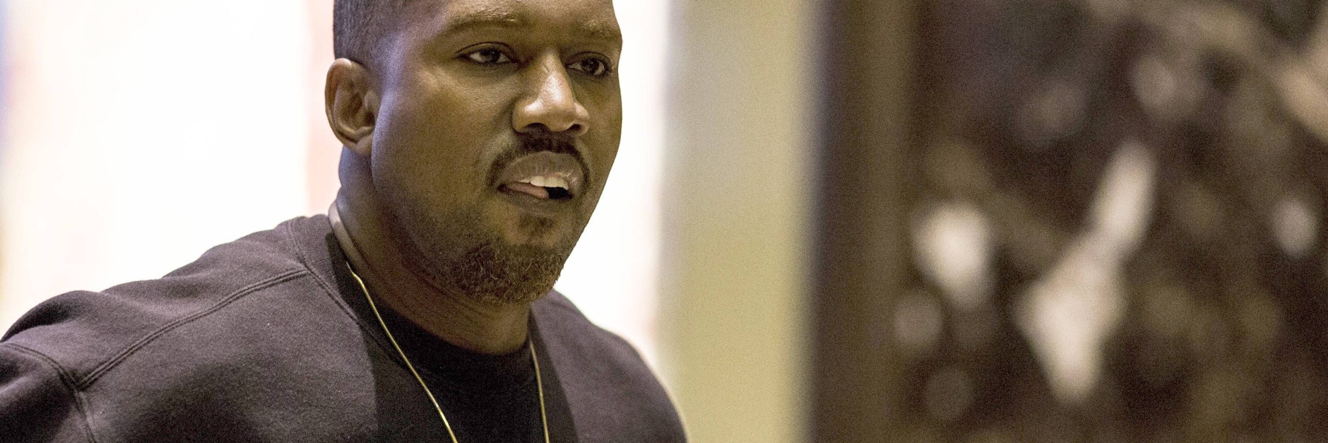 Kanye West wird auf 20 Millionen Dollar Schadenersatz verklagt.