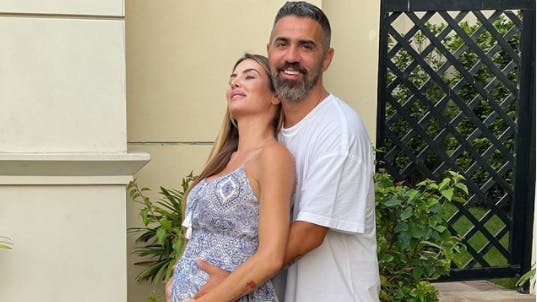 Mit diesem Foto machten Bushido und seine Anna-Maria öffentlich, dass sie Drillinge erwarten.