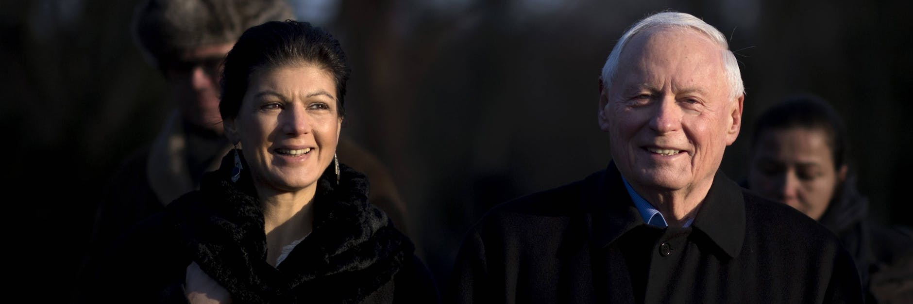 Seit 2014 ist er in vierter Ehe mit Wagenknecht verheiratet.