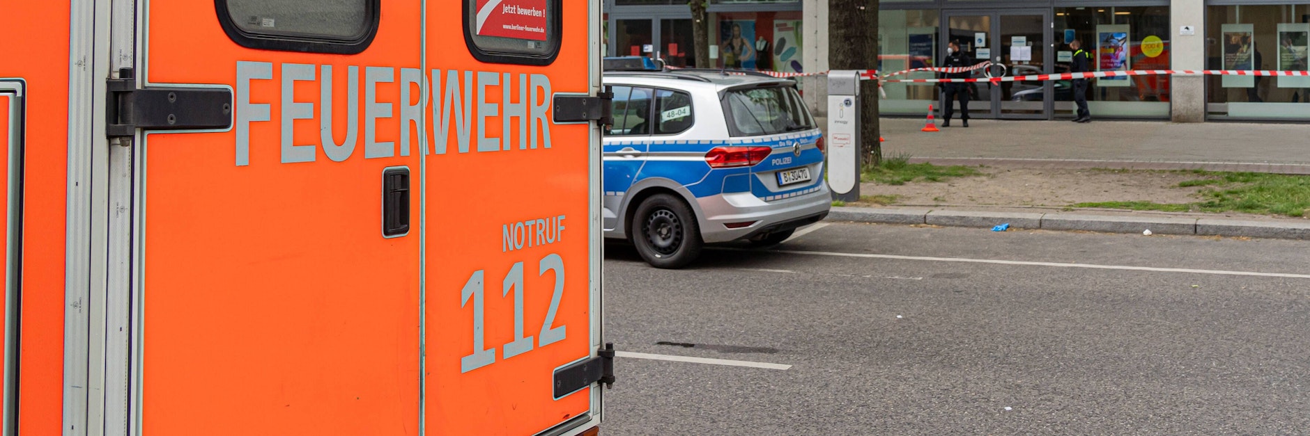 In Berlin kam es am Wochenende zu mehreren Messer-Attacken. Ein Mann starb, mehrere Menschen wurden verletzt.