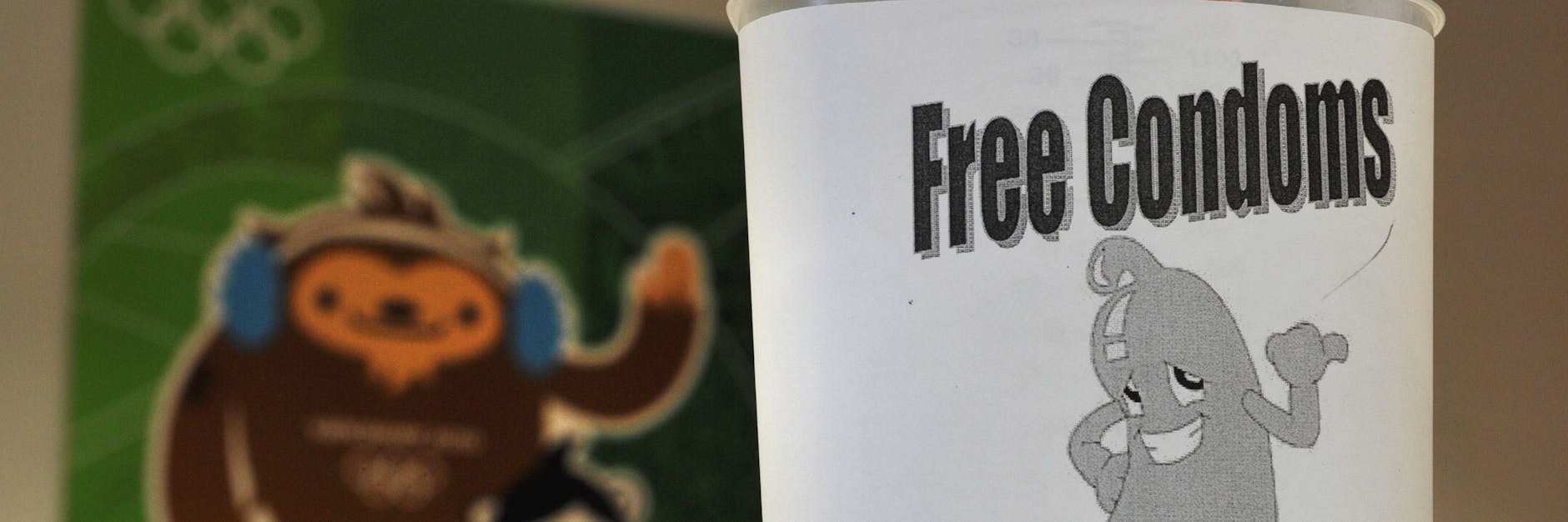 Seit 1988 bekommen Sportler bei Olympia von den Organisatoren Kondome gestellt. Für Tokio wurde das abgeschafft. Verhüterlis gibt es erst bei der Abreise.