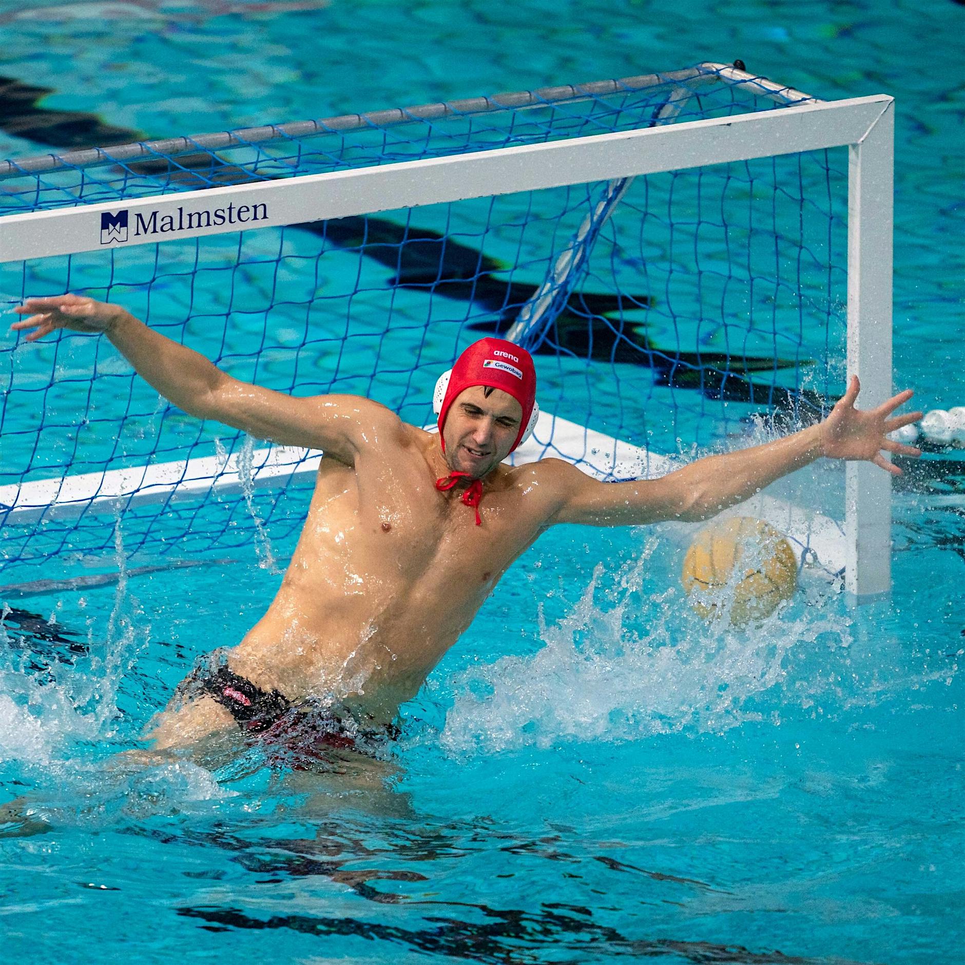 Spandau-Torwart Laszlo Baksa: Wenn in Budapest das Leben stillsteht