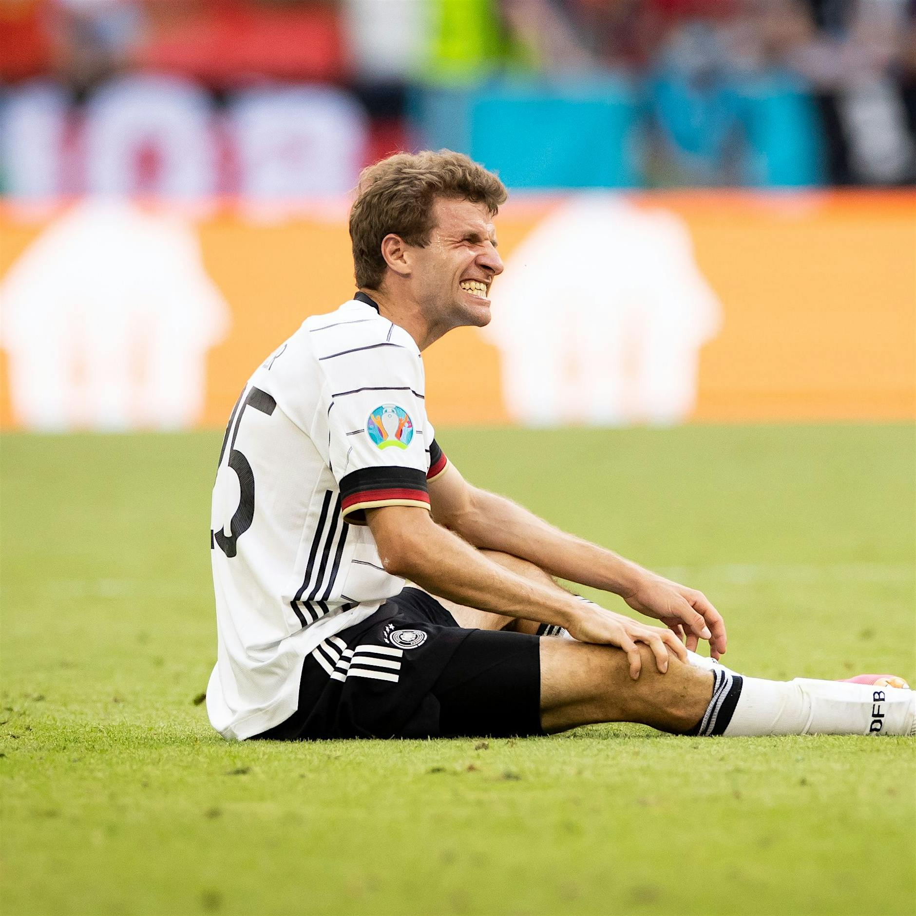 Eine Grätsche zu viel: Thomas Müller droht auszufallen