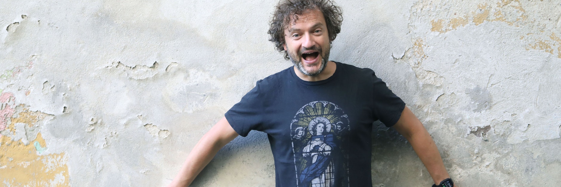 Schauspieler und Regisseur Nicolai Tegeler ist begeistert. Dass sein Film „Zu den Sternen“ so einen Erfolg haben würde, hätte er nicht gedacht.