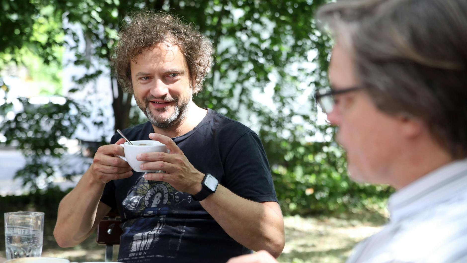 Nicolai Tegeler traf sich auf ein Käffchen mit KURIER-Reporter Norbert Koch-Klaucke.