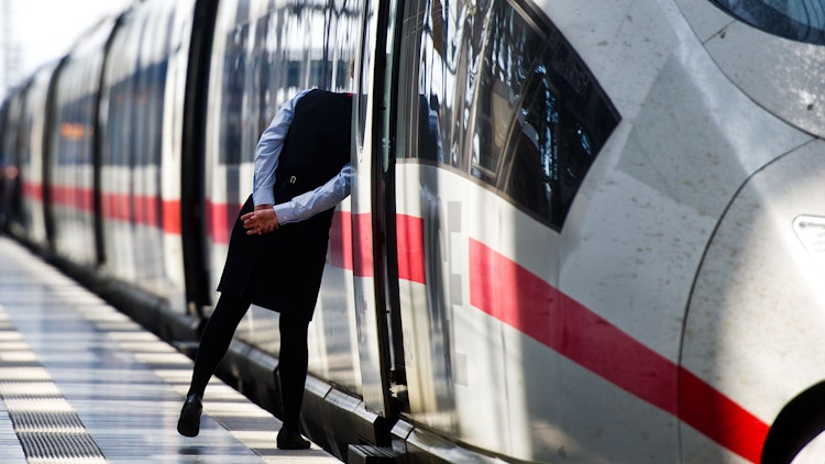 StreikSchock bei der Bahn! Entschädigung, Ersatzverkehr