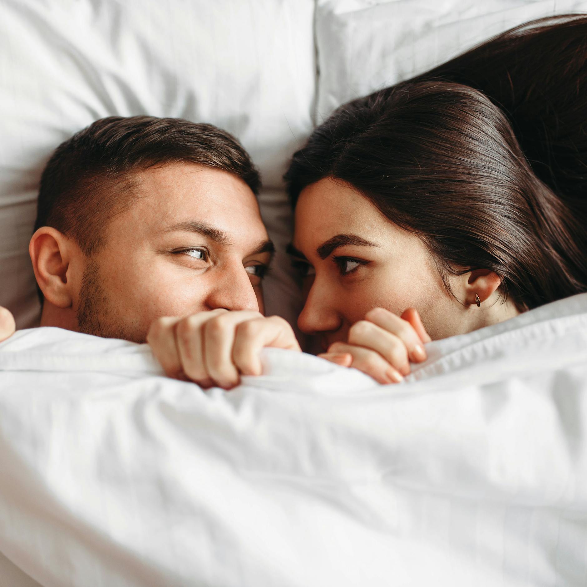 Vorsicht, lustig – und wirklich nichts für Kinder! Diese zehn frivolen Sex-Witze sollten Sie kennen