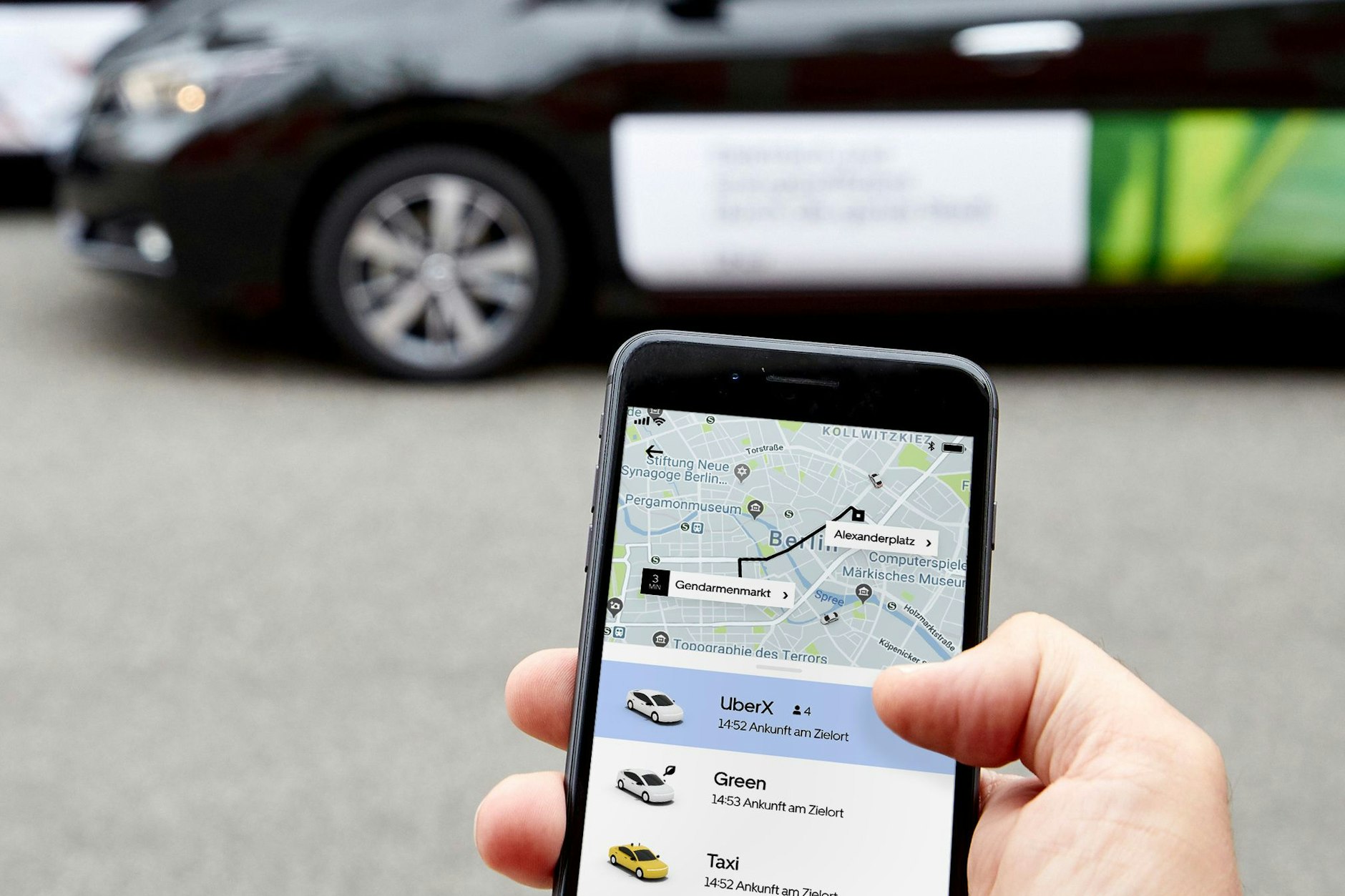 Festpreis statt Taxameter: Unter den Mietwagenvermittlern gilt Uber als Marktführer in Berlin.