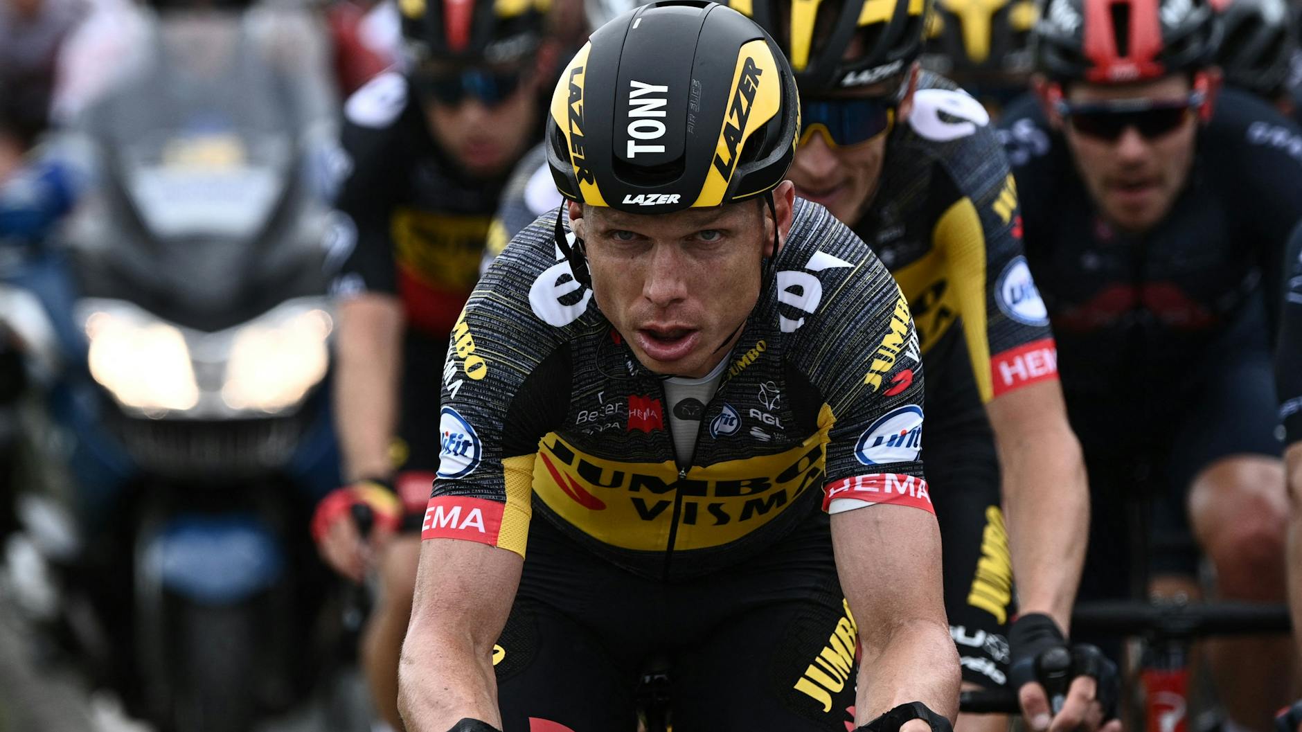 Immerhin! Tony Martin erlitt nur Prellungen und quälte sich bis ins Ziel.