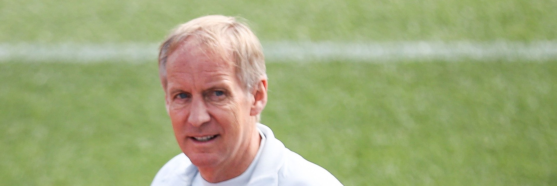 Hans-Dieter Hermann ist seit 2004 im &nbsp;Betreuerstab der &nbsp;deutschen Nationalmannschaft an der Seite von Joachim Löw.  Der &nbsp;61-Jährige ist Honorar-Professor am Institut &nbsp;für Sportwissenschaft &nbsp;der Uni Tübingen.