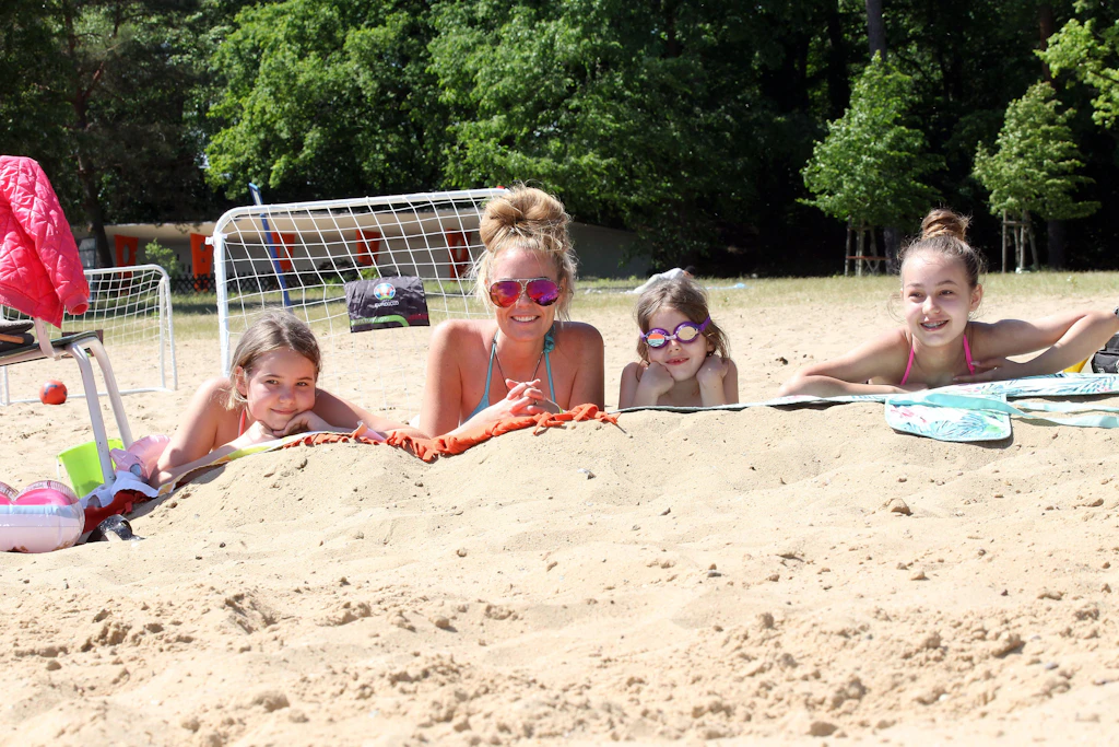 Strandbad wieder geöffnet: Ein Sommertraum am Tegeler See!