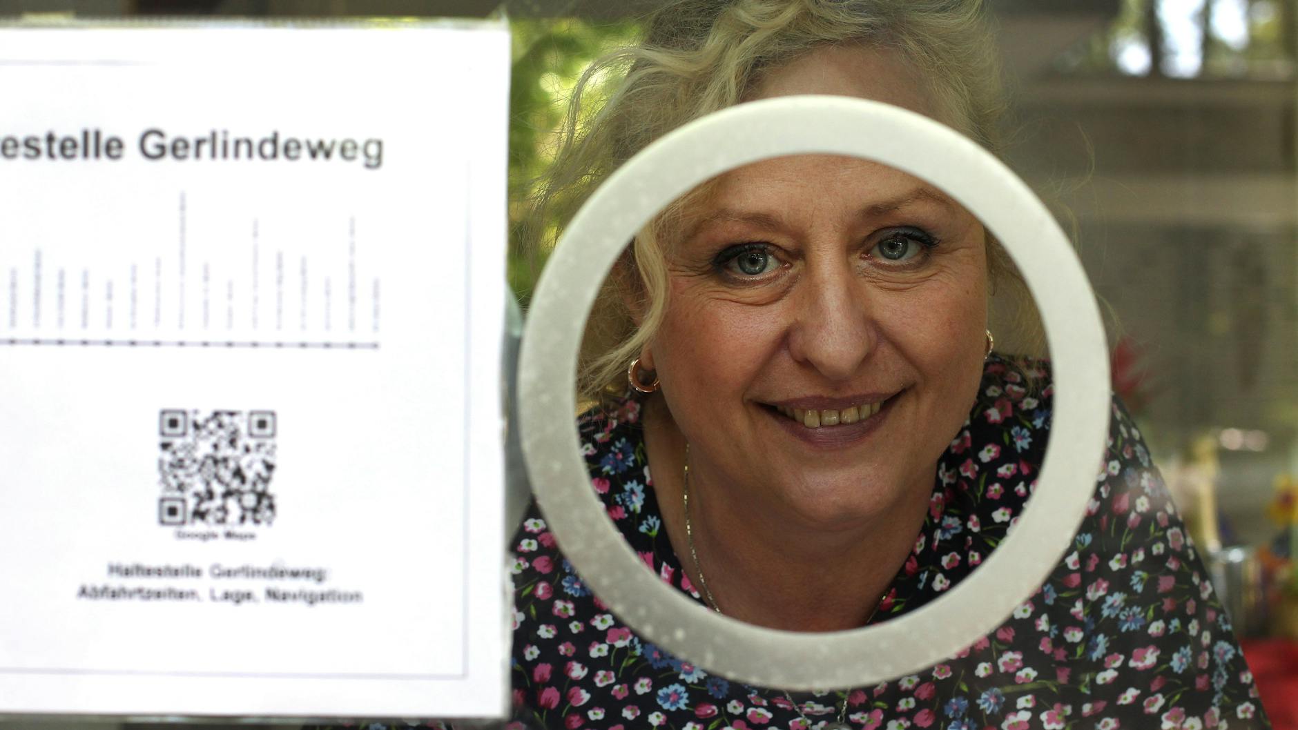 Ute Singh hofft auf viele Menschen, die bei ihr eine Eintrittkarte kaufen.