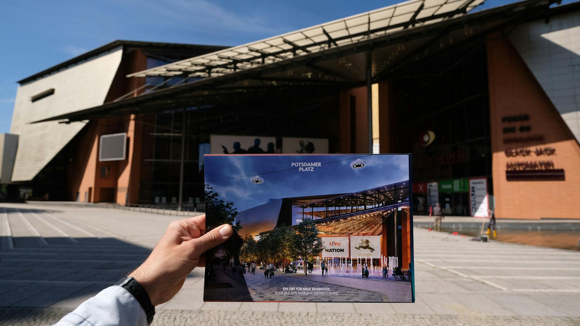 Zukunft und Gegenwart: Auf dem Marlene-Dietrich-Platz ist ein Spiel aus Wasserfontänen geplant. Außerdem soll eine Baumreihe angelegt werden.<br>
