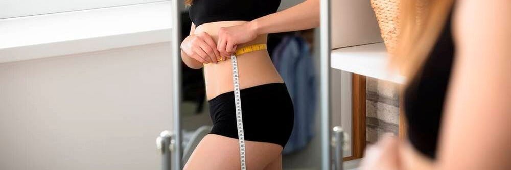 Abnehmen ohne Diät? Das geht! Oft sind es Kleinigkeiten, die den Stoffwechsel so beeinflussen, dass die Kilos plötzlich purzeln.