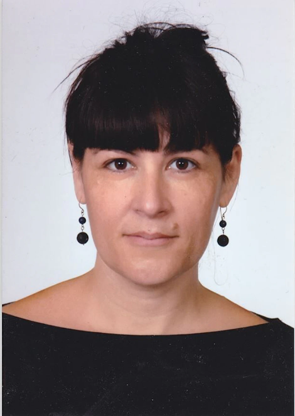 Gabrielle Lebreton wurde von der Polizei von einer Plansche vertrieben, weil sie ihre Brüste nicht bedecken wollte.