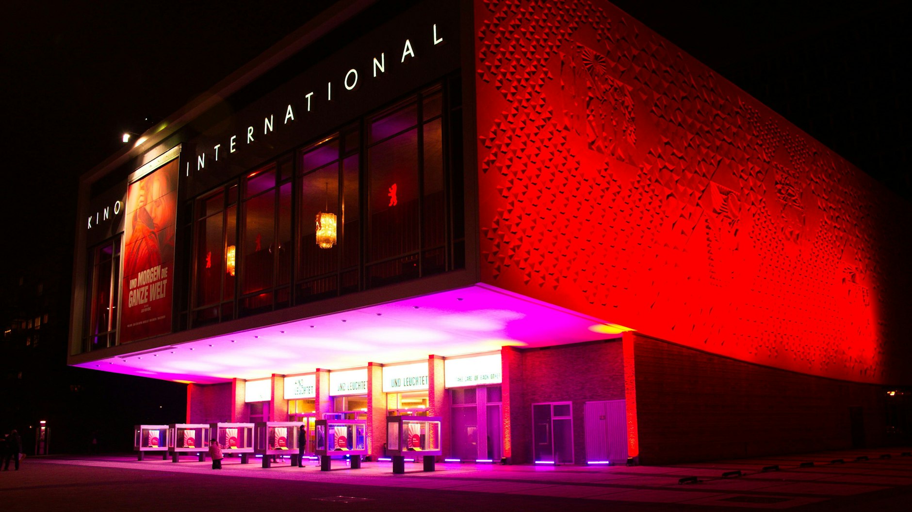 Illuminiert: Das Kino International