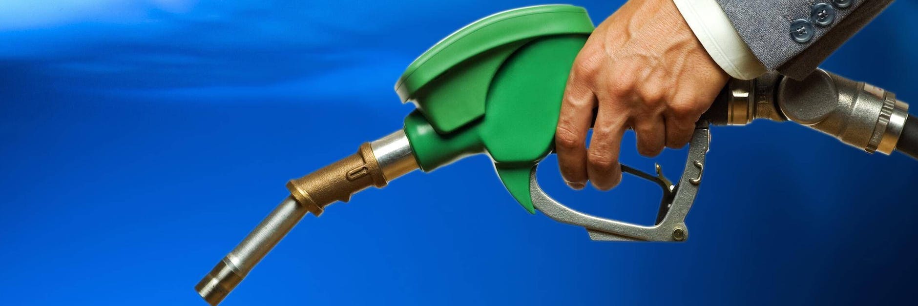Benzin war im Mai so teuer wie seit zwei Jahren nicht mehr.