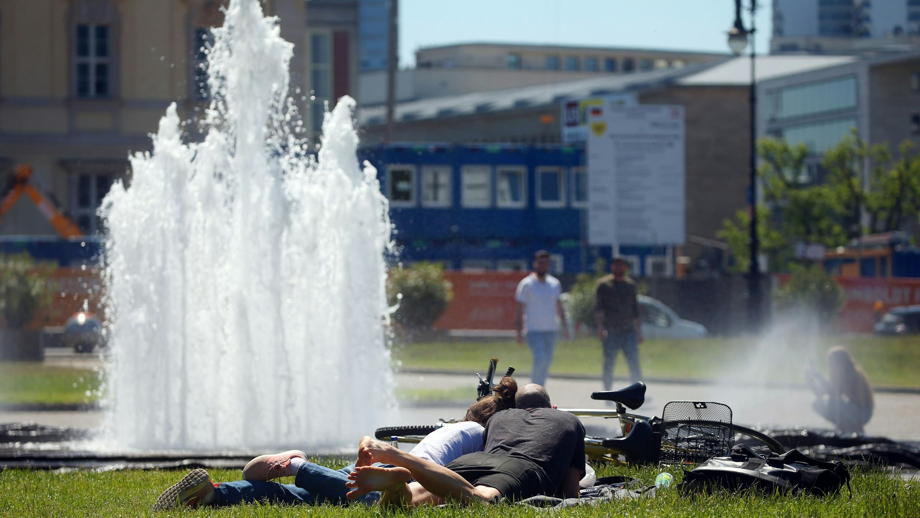 Der Sommer ist in Berlin angekommen und die Sieben-Tage-Inzidenz liegt erstmals seit September unter 30. 