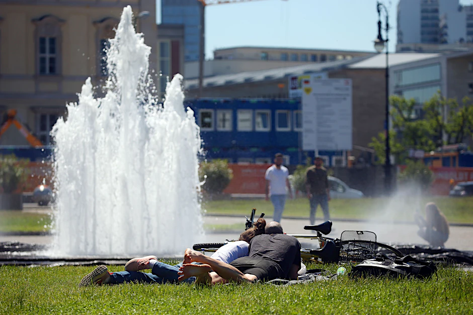 Der Sommer ist in Berlin angekommen und die Sieben-Tage-Inzidenz liegt erstmals seit September unter 30.&nbsp;