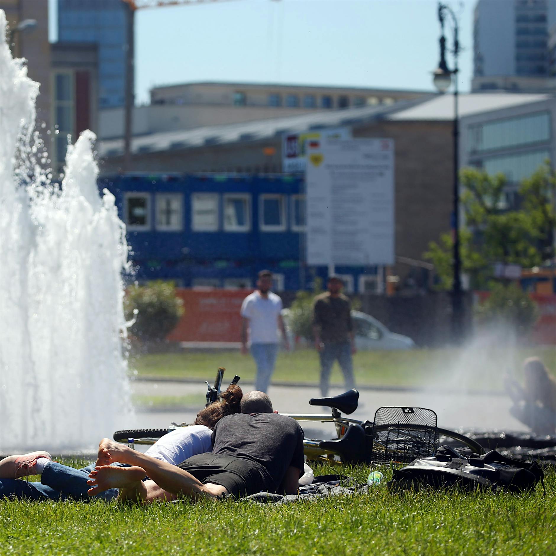 Corona in Berlin: Sieben-Tage-Inzidenz sinkt unter 30