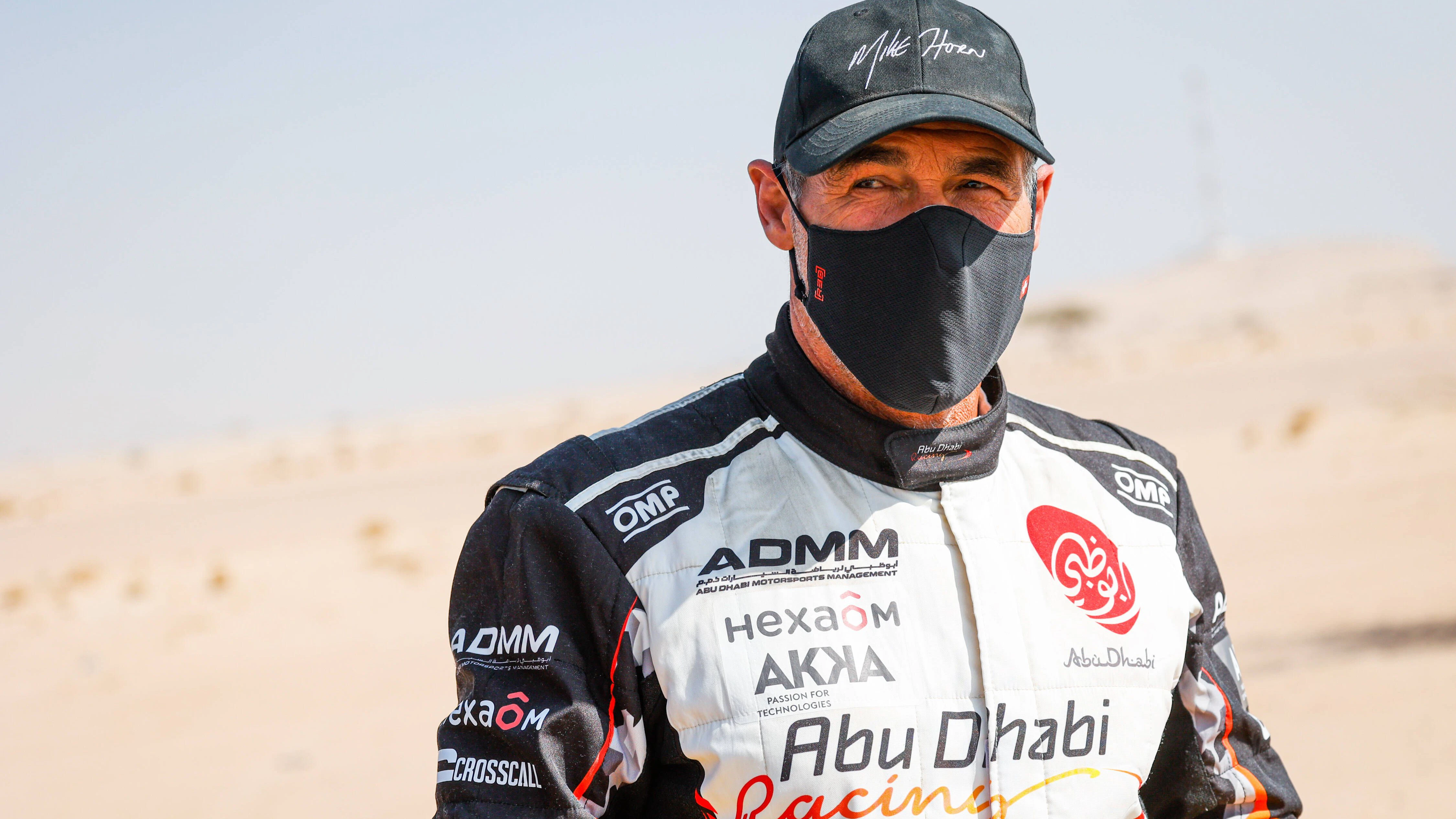 Abenteurer Mike Horn, der schon bei der Rallye Dakar startete, motiviert das DFB-Team.