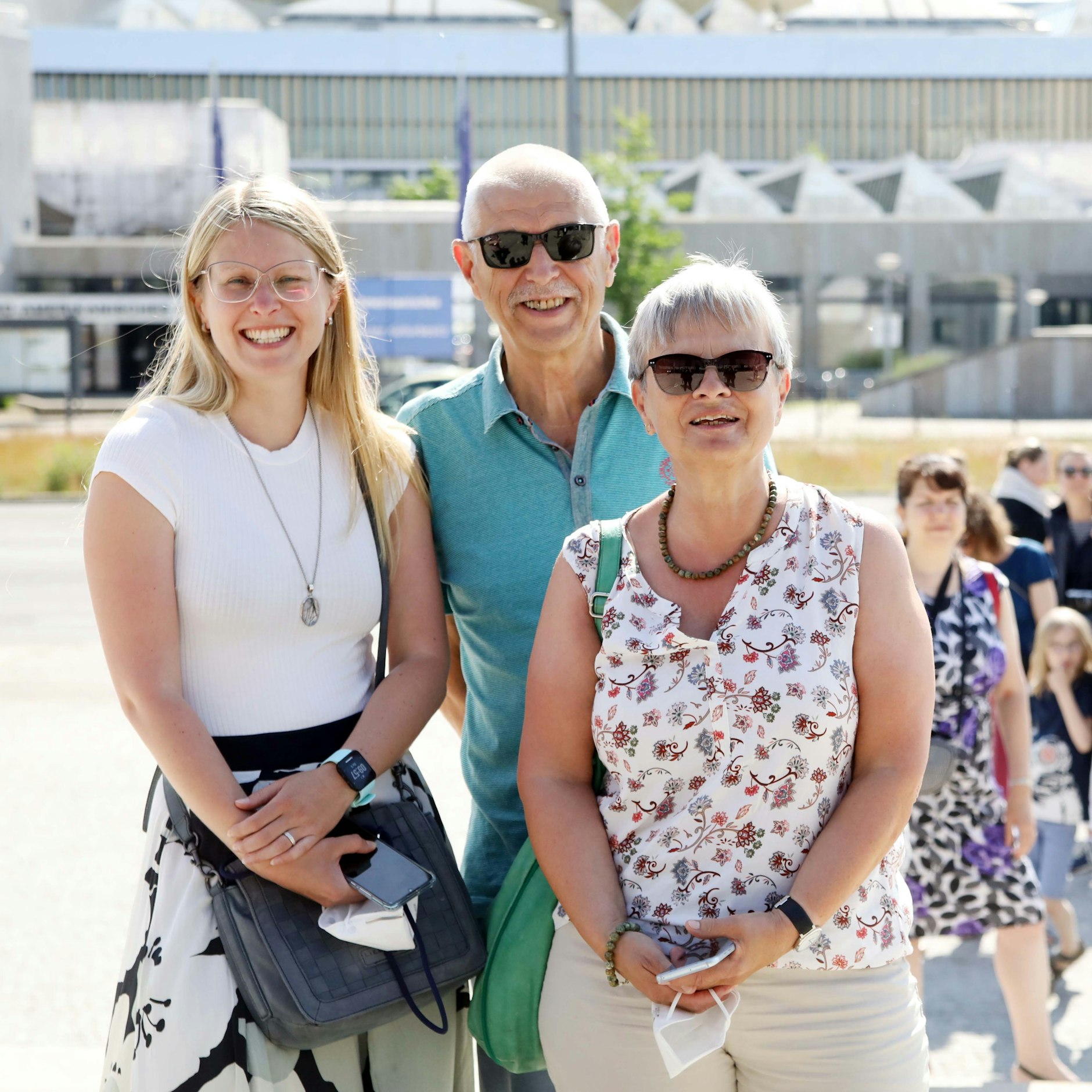 Die Allerersten: Thomas (67) und Birgit (62) Ludwig und Tochter Ulrike Neundorf (36)