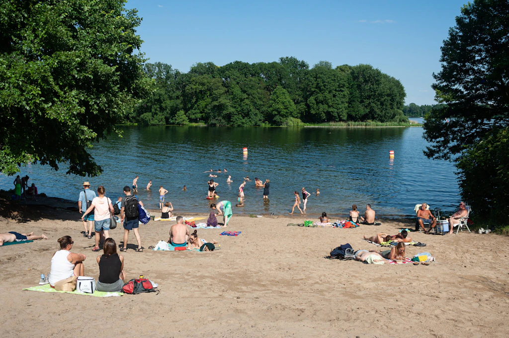 Tegeler See: Passanten retten dreijähriges Kind vor Ertrinken