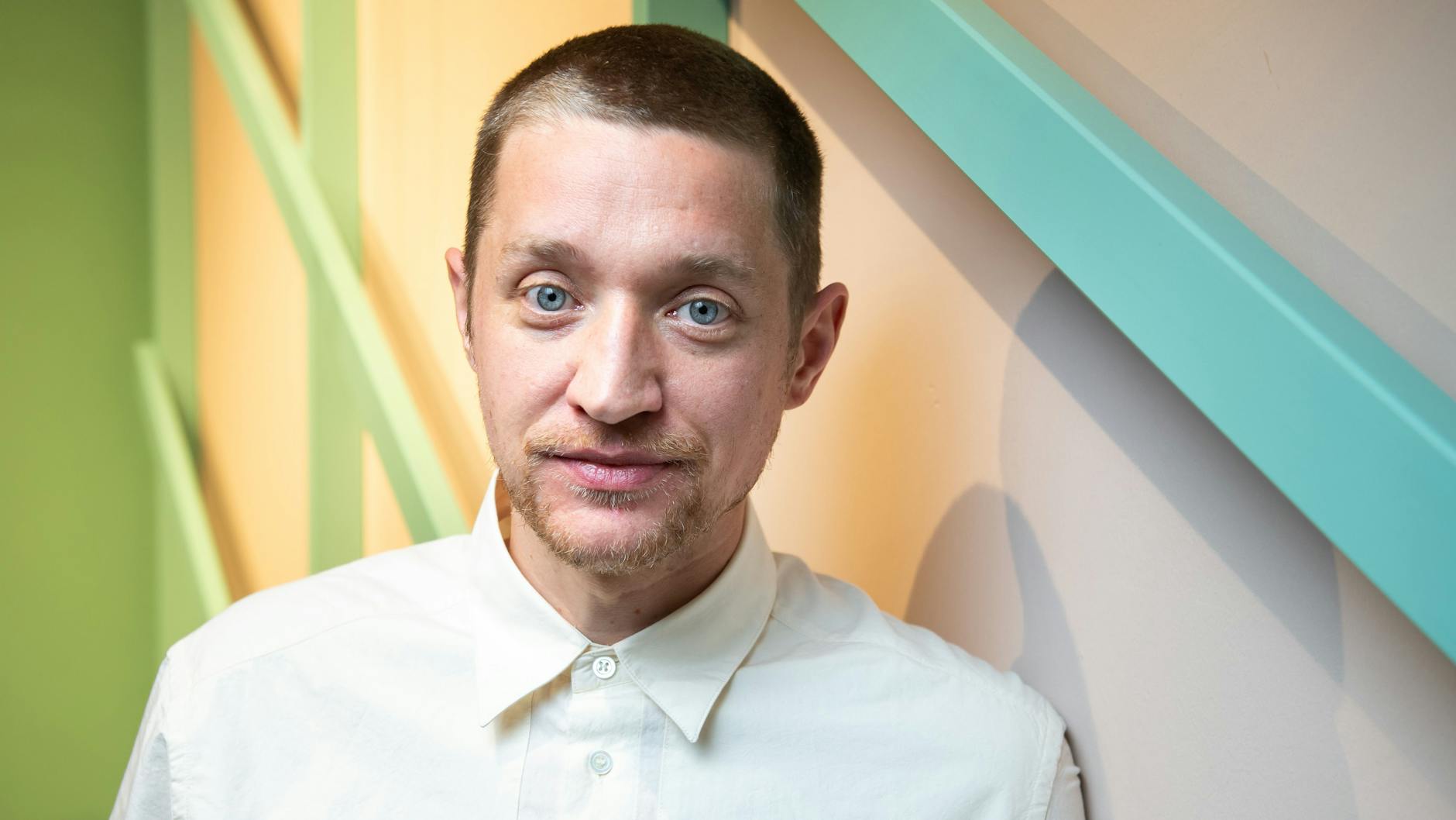 Markus Winter nennt sich Maeckes. Sein neues Album heißt „Pool“.